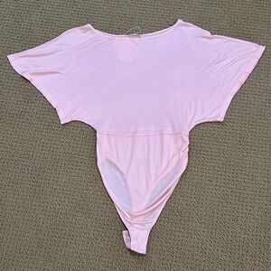 Free People Intimately Homebody T-Shirt Bodysuit size X-Small in Pink Salt